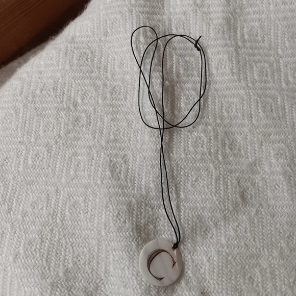 Elegant Black and White C Pendant Necklace - Picture 3 of 5